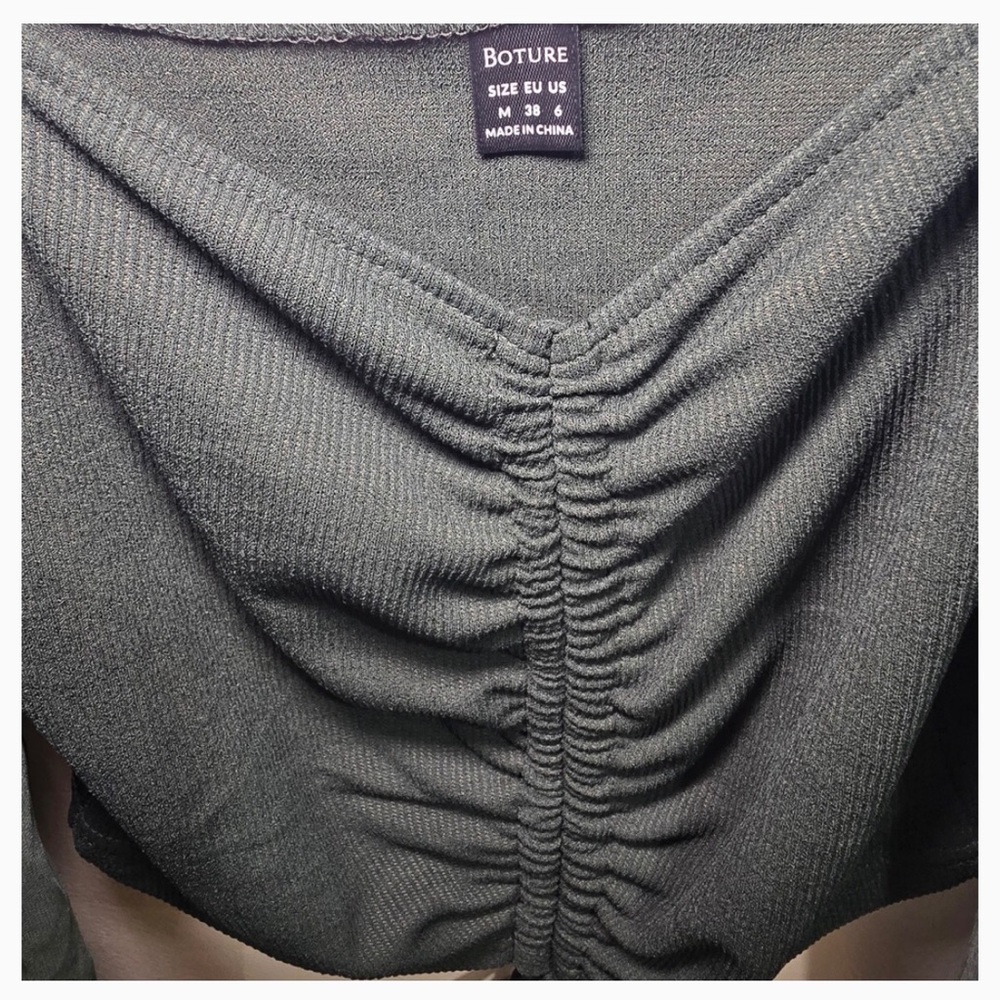 NWOT Forest green ruched blouse